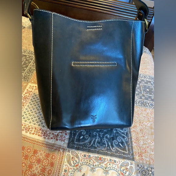 Frye Bucket Bag - Picture 1 of 7
